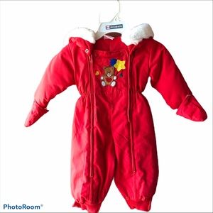 Heart Warmers Baby Bunting Snow Suit NWOT, Red